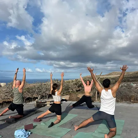 The Tree House Surf Camp Hostel *