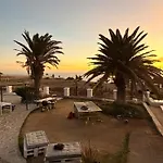 Hostel The Tree House Surf Camp Costa Adeje (Tenerife)