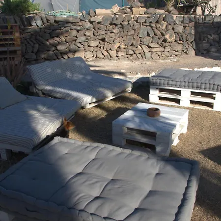 The Tree House Surf Camp Hostel *