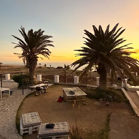 Hostel The Tree House Surf Camp Costa Adeje (Tenerife)